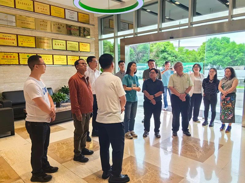 泰國農業(yè)部植保局暨中國農藥工業(yè)協(xié)會(huì )領(lǐng)導及專(zhuān)家與新朝陽(yáng)共話(huà)生物農業(yè)的未來(lái)